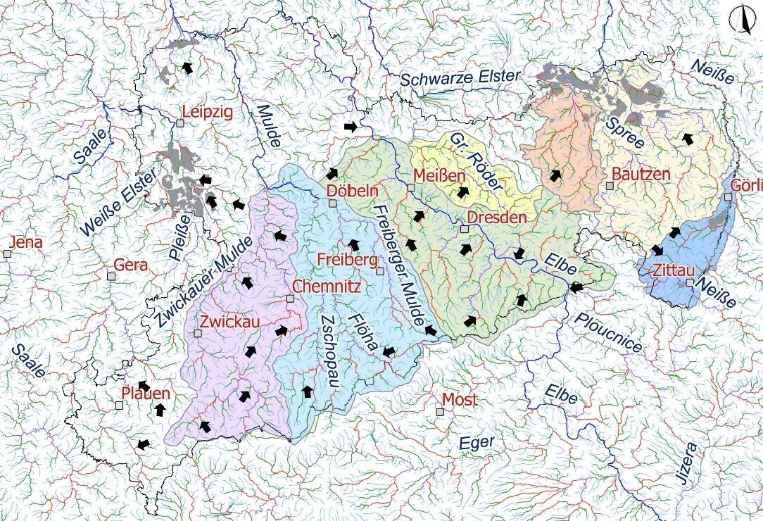Das Bild zeigt das Drainagenetz Sachsens mit generalisierten Fließrichtungen.
