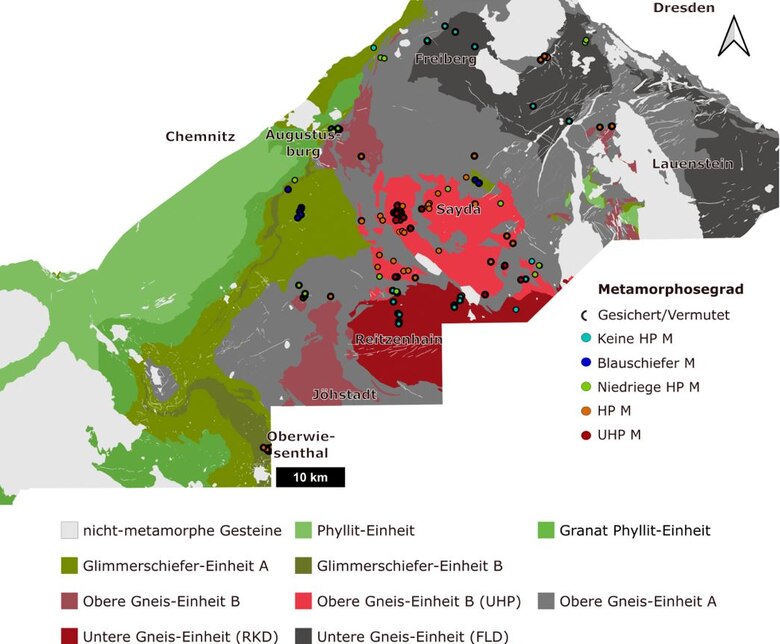 in diesem Projekt erstellte lithologische Karte des Erzgebirges mit Probenahmepunken