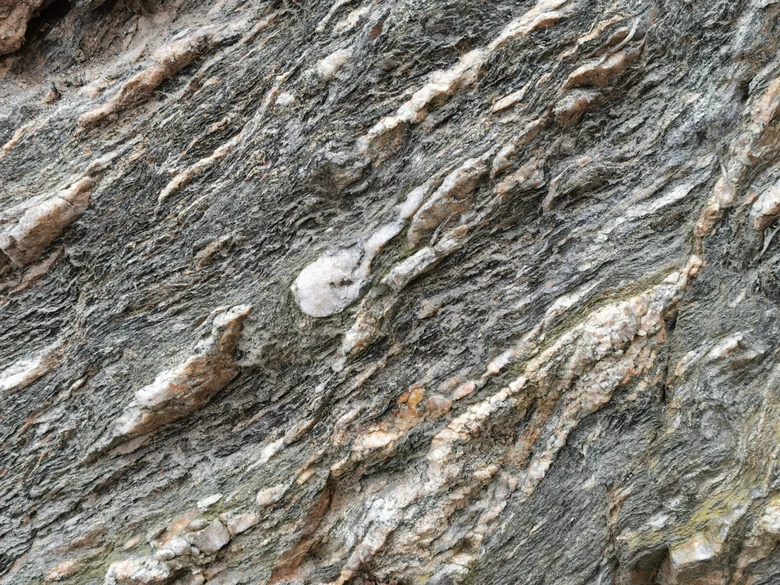 anatektischer Glimmerschiefer in Wolkenburg